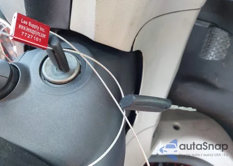 2011 Ford Fiesta Se из США, поврежденный, VIN 3FADP4BJ9BM238316